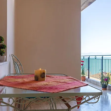 Seaside Sunset Flat - Perfect Location